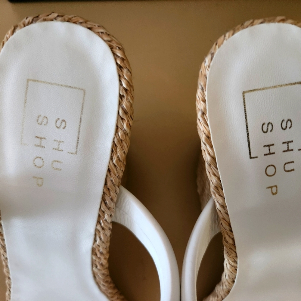 ShuShop Gardenia Wicker Block Heel Slide Sandal - NIB - Picture 9 of 15
